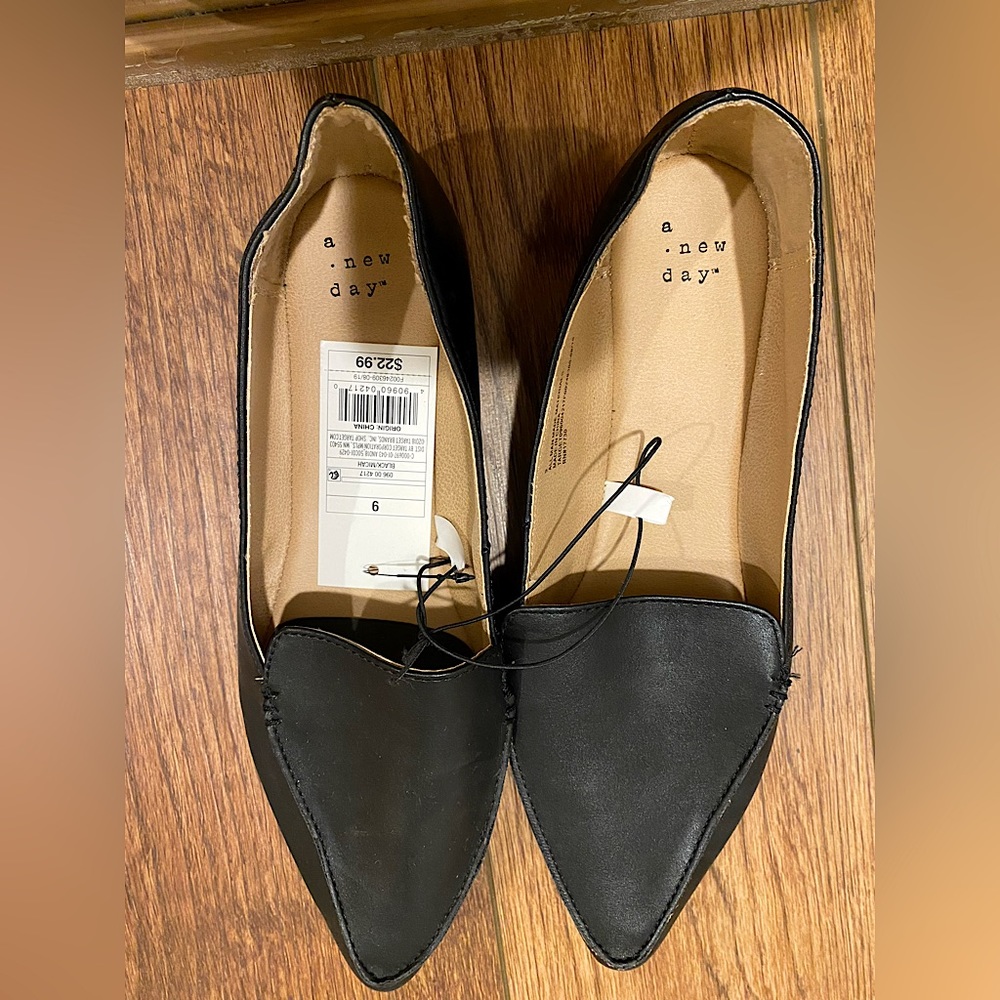 NWT A New Day Flats - size 9